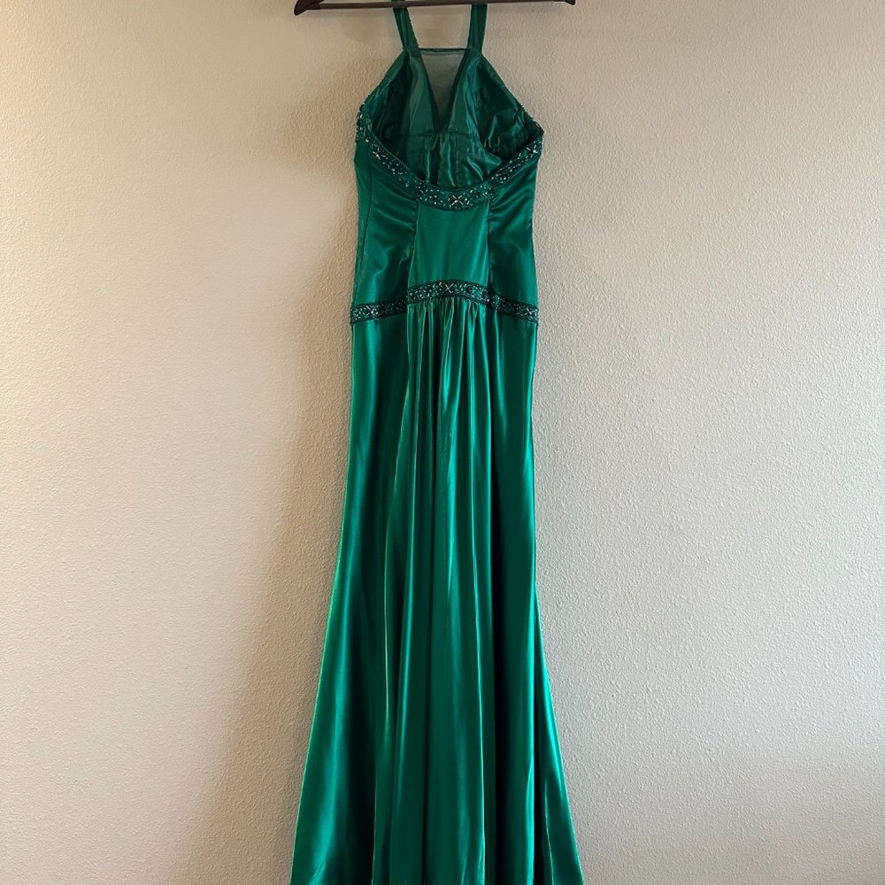 Prom/Formal Dress - Picture 3 of 3